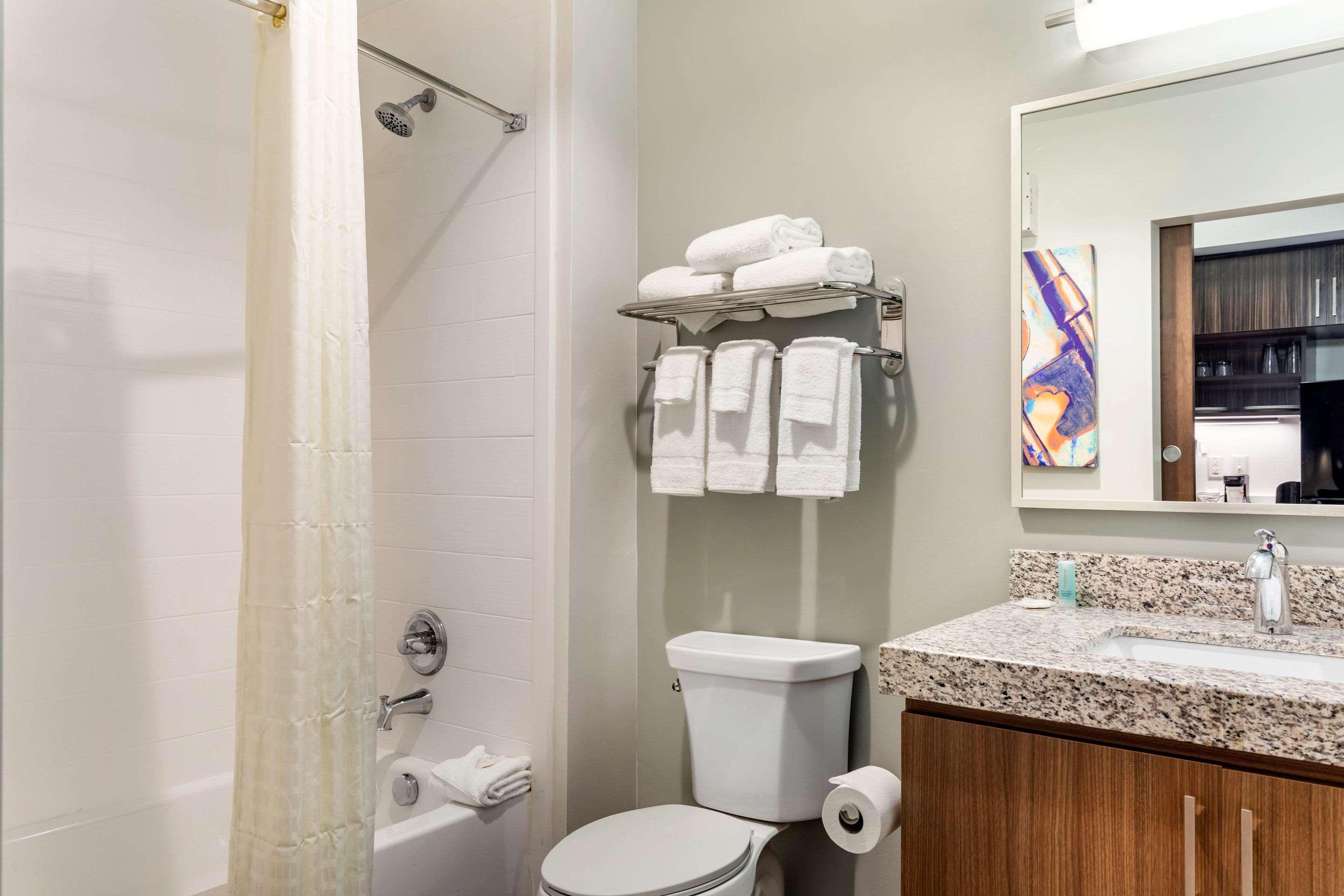 MainStay Suites Lancaster Dallas South Exterior foto