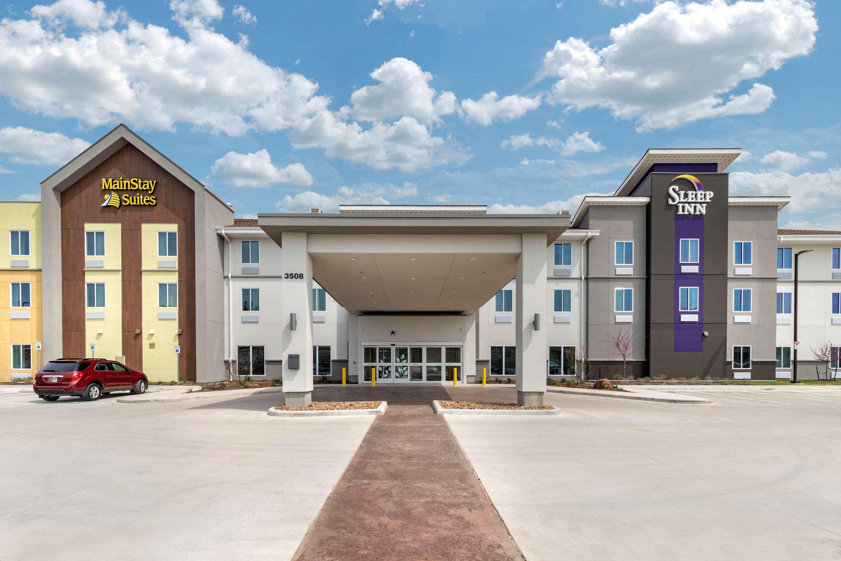 MainStay Suites Lancaster Dallas South Exterior foto
